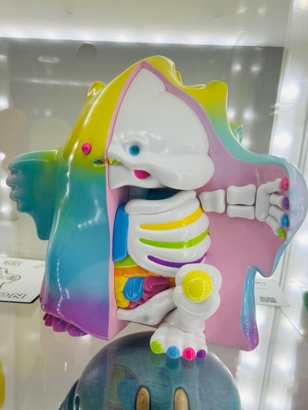 MEGA COLLECTION YUKI Rainbow 400%